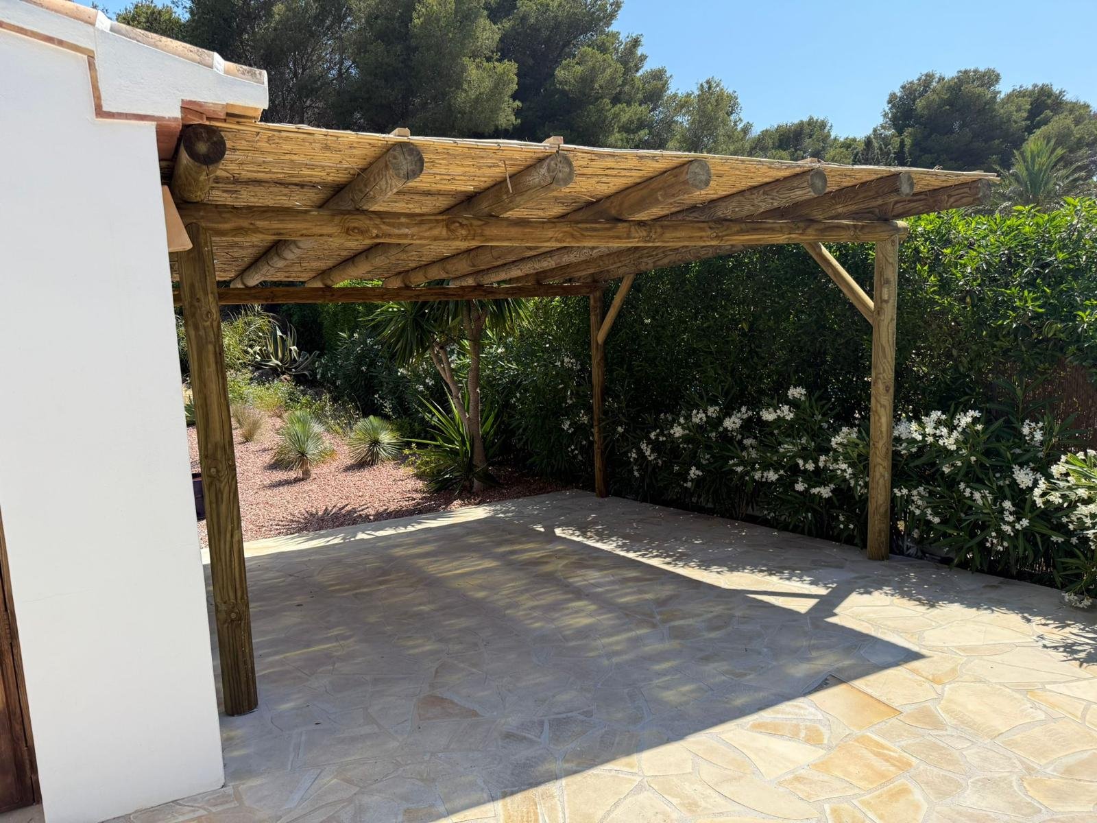 Garden pergola